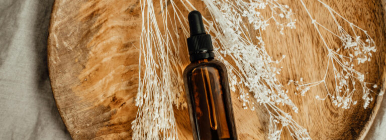 A serum keeps dullness.